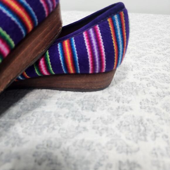 Fortress of Inca Peru Blue Striped Fabric Ballet Flats Size 8 - Picture 5 of 5